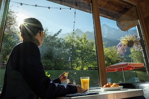 2 restaurants; lunch and dinner served -  Big Sky Hotel & Spa (Chamonix-Mont-Blanc)