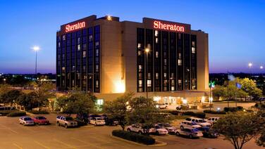 Sheraton West Des Moines Hotel