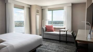 Roupas de cama premium, edredons de pluma, camas com colchões pillow-top