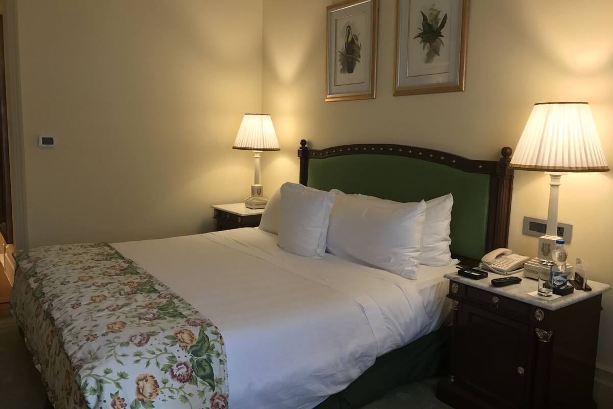 1 bedroom, premium bedding, pillow-top beds, in-room safe