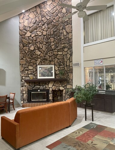 Affordable Suites of America Grand Rapids