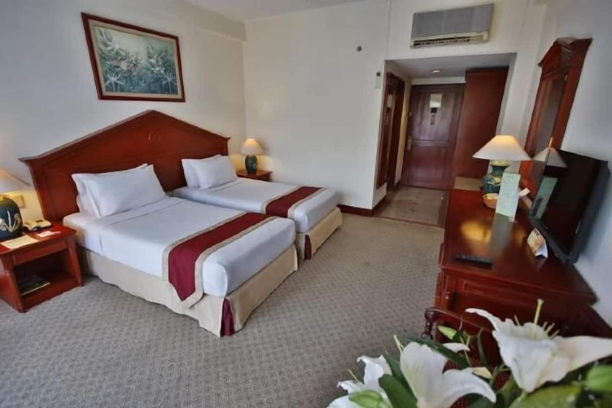 1 bedroom, minibar, individually decorated, individually furnished