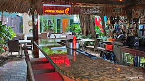 Bar (in der Unterkunft)