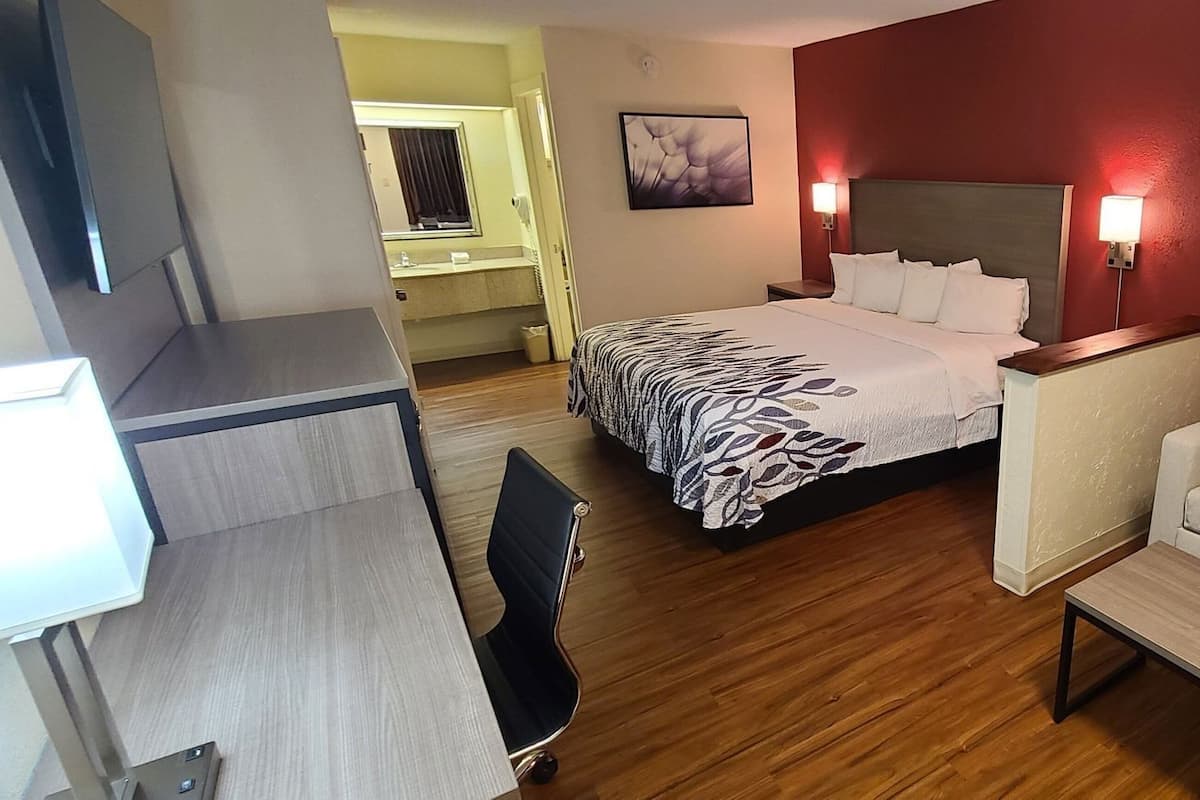 Schreibtisch, Bügeleisen/Bügelbrett, kostenloses WLAN, Bettwäsche