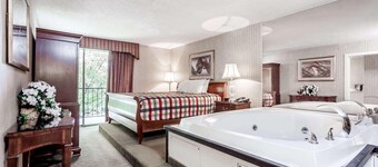 Gateway Hotel
