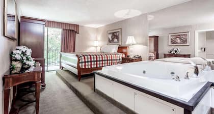 Gateway Hotel