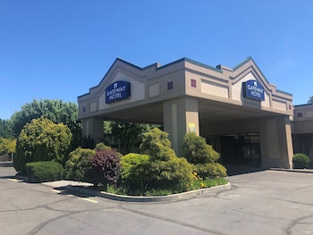 Gateway Hotel