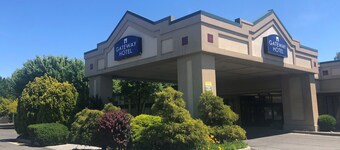 Gateway Hotel