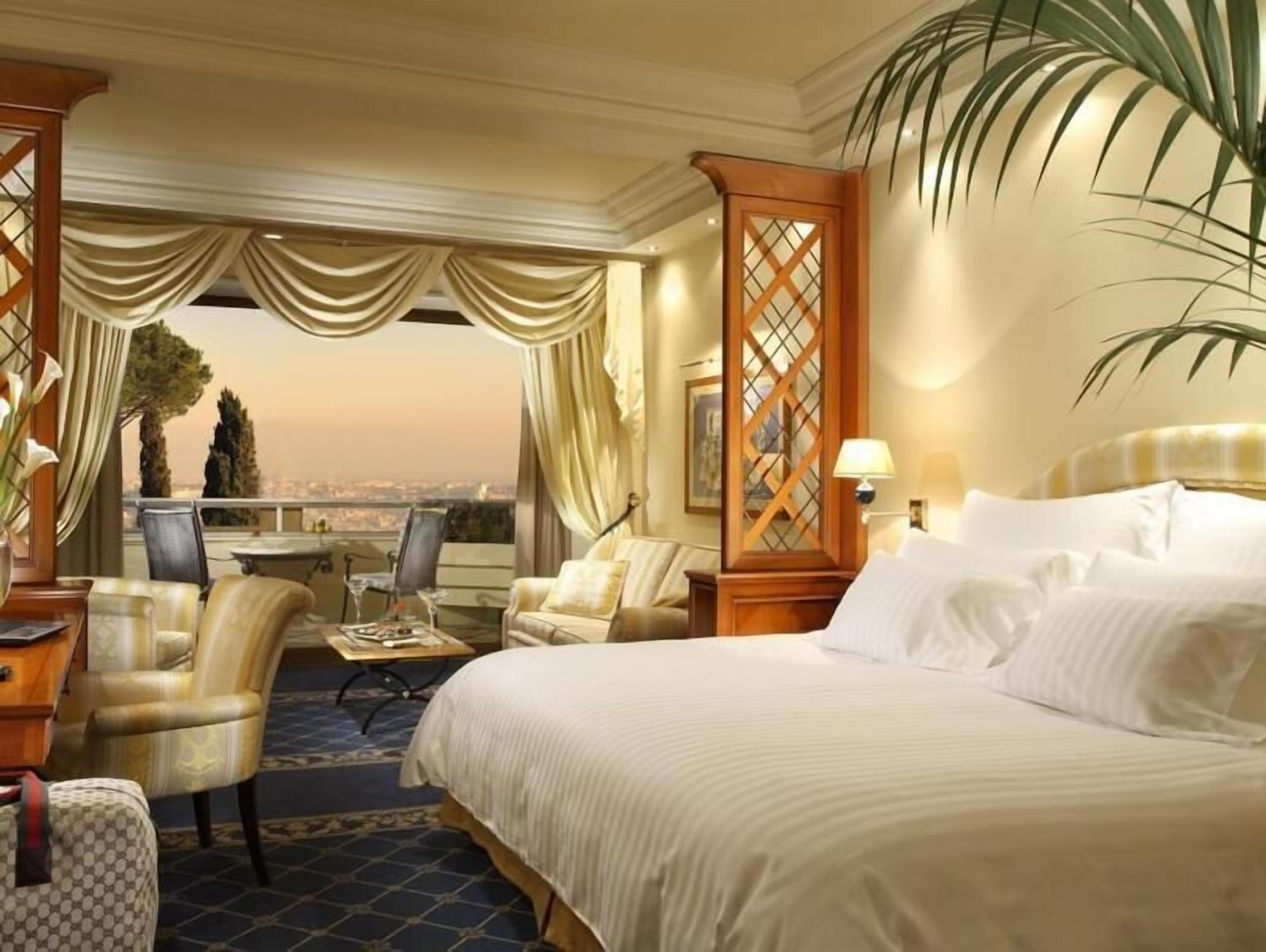 Premium bedding, down comforters, minibar, in-room safe