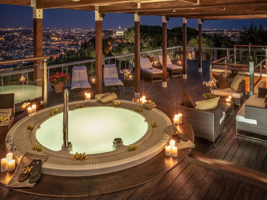 Signature Suite, 1 King Bed (Planetarium Suite, Spa/Lounge Access) | Bathroom