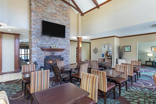 Staybridge Suites Oak Ridge by IHG