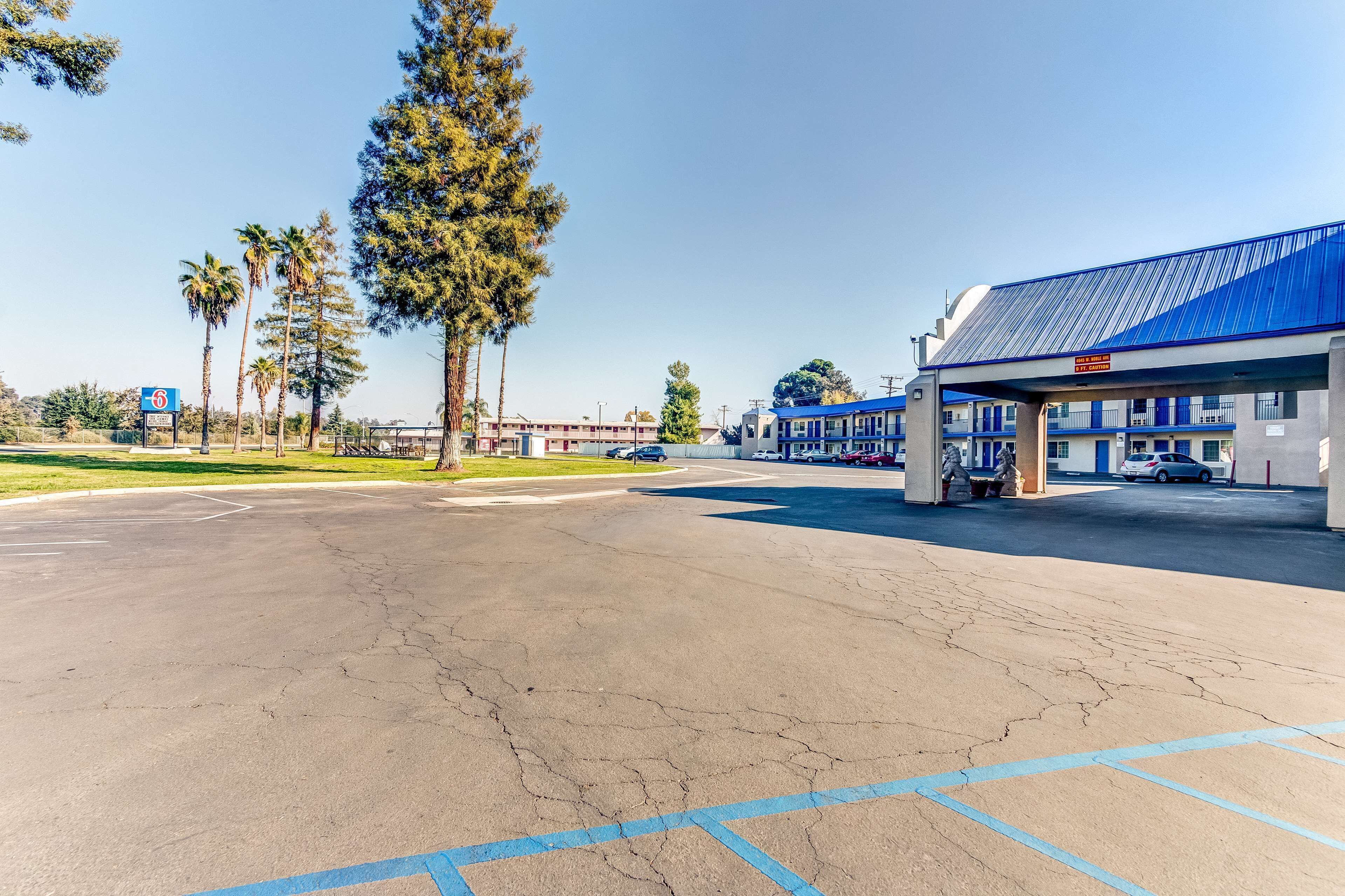 Photo - Motel 6-Visalia, CA