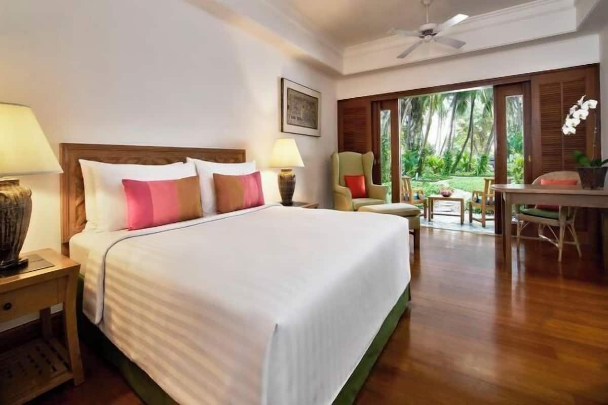 1 Schlafzimmer, hochwertige Bettwaren, Daunenbettdecken, Minibar