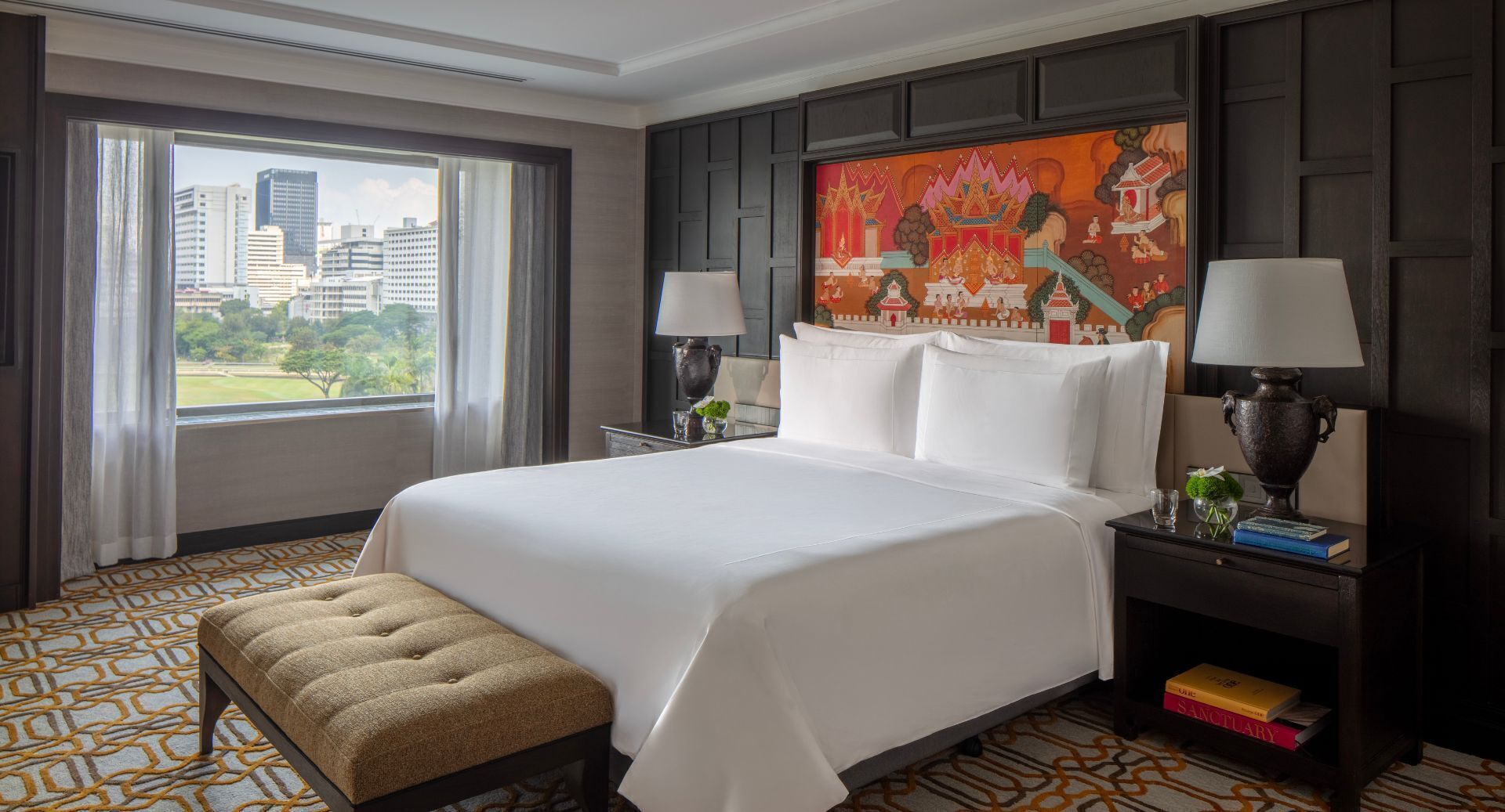 Premium bedding, down duvets, minibar, in-room safe