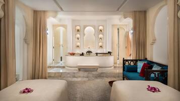 Couples treatment room(s), hot tub, body treatments, aromatherapy