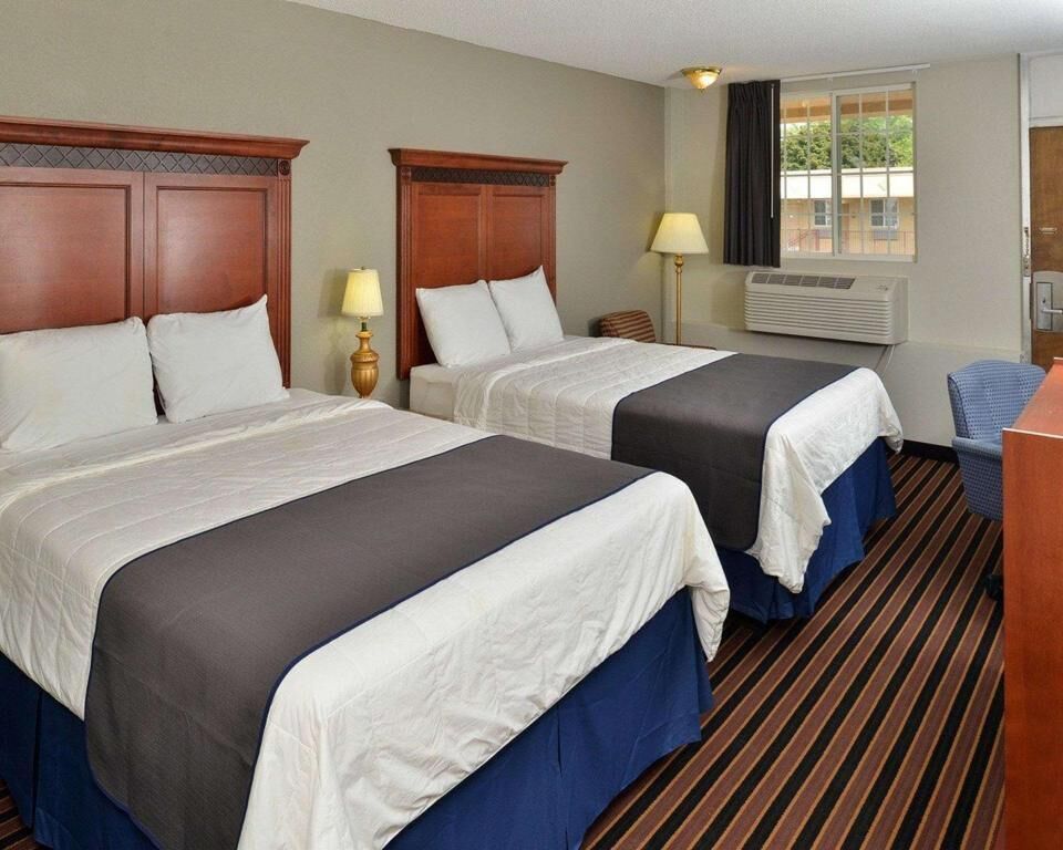 Desk, iron/ironing board, free cots/infant beds, free WiFi