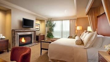 ملاءات من القطن المصري وأغطية فراش متميزة وميني بار وخزنة داخل الغرفة