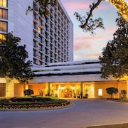 Houston Grand Hotel - River Oaks