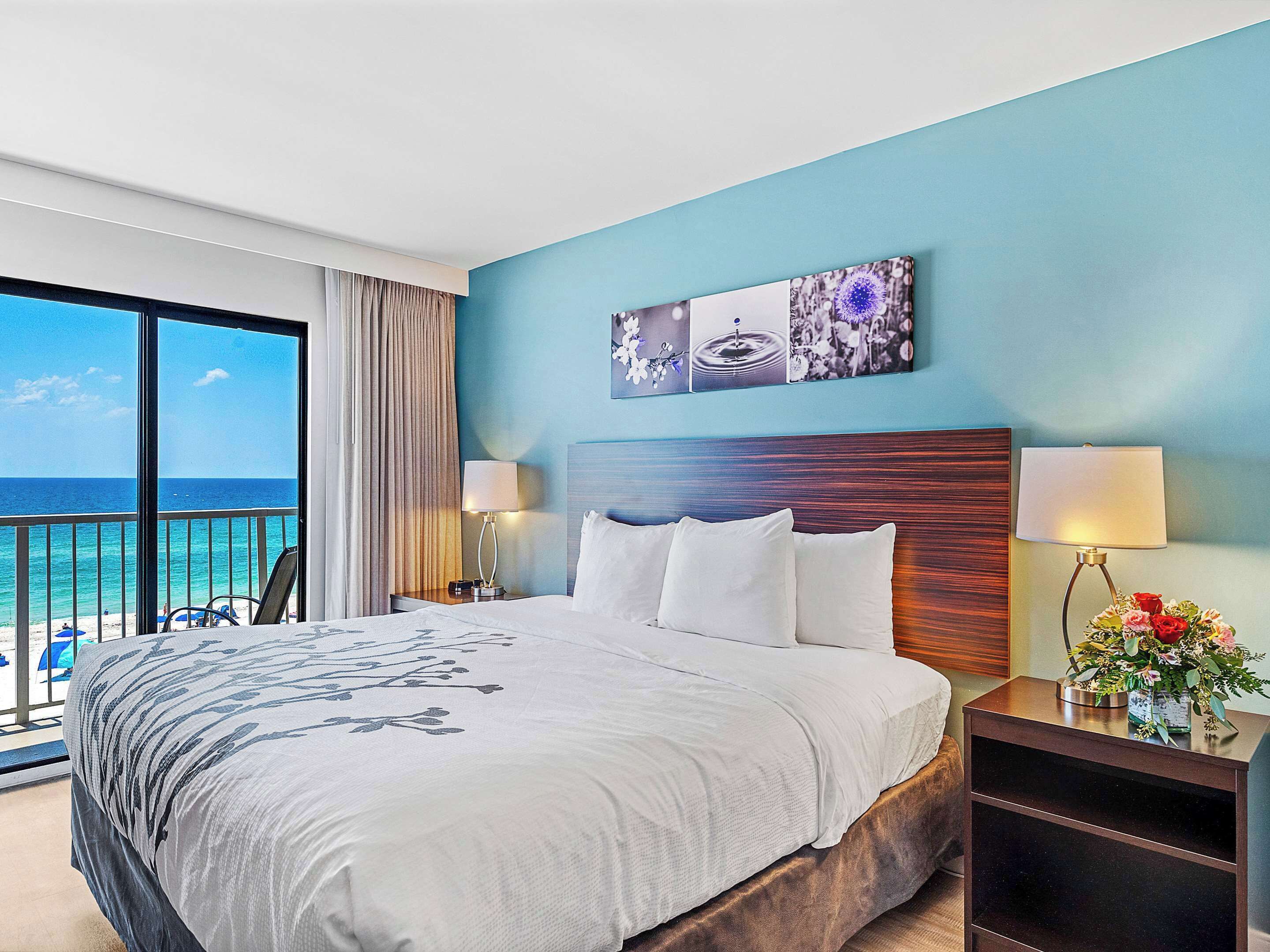 Room, 1 King Bed (Gulf View) | Premium bedding, desk, blackout drapes, iron/ironing board