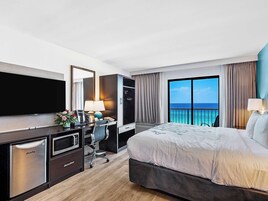 Ropa de cama de alta calidad, escritorio y cortinas blackout 