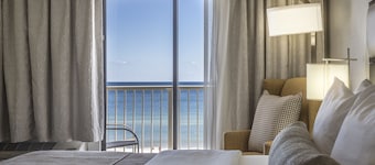 Sleep Inn On The Beach