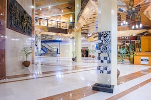 Interior detail - Transcorp Hilton Abuja (Abuja)