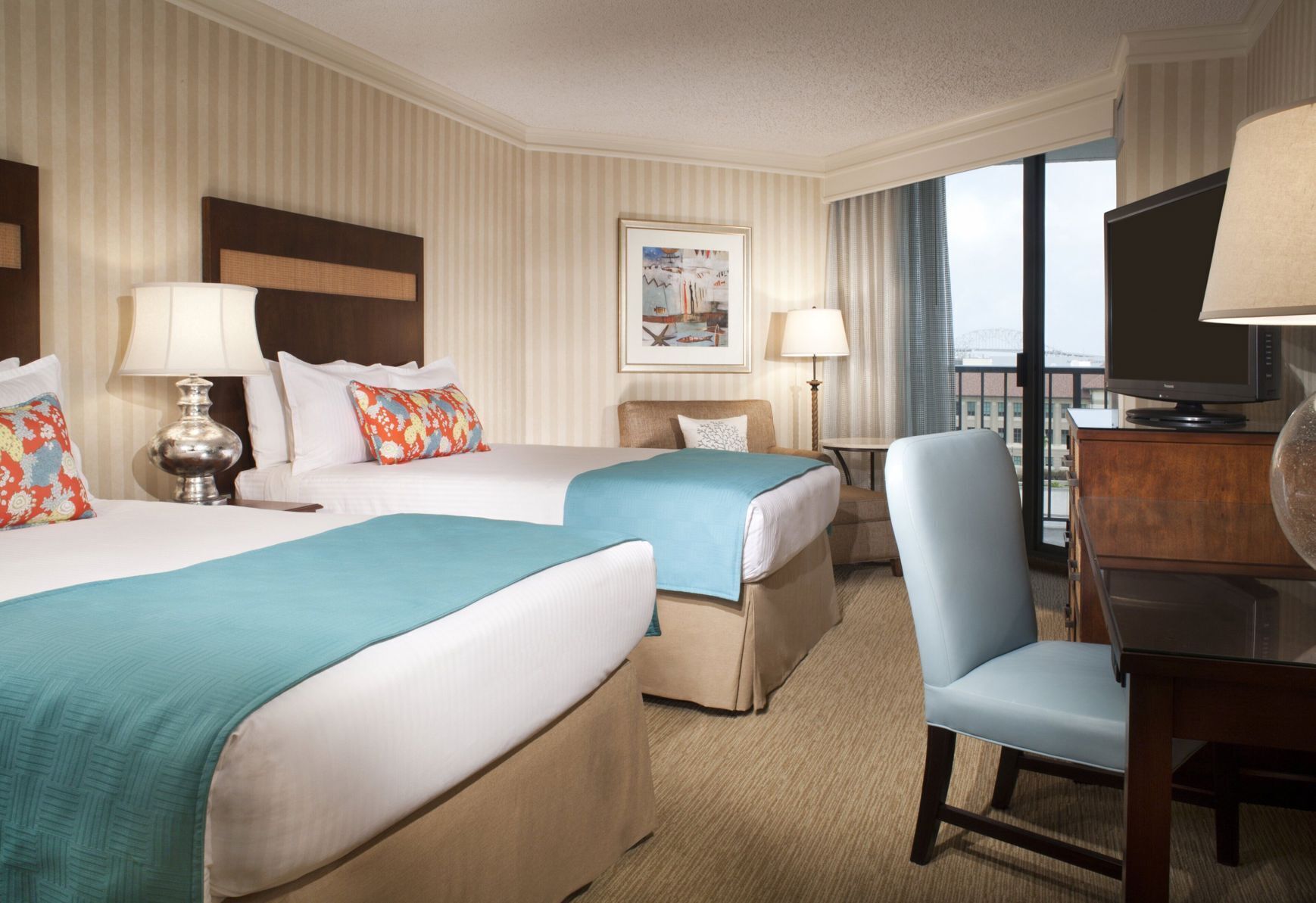 Egyptian cotton sheets, premium bedding, down comforters, in-room safe