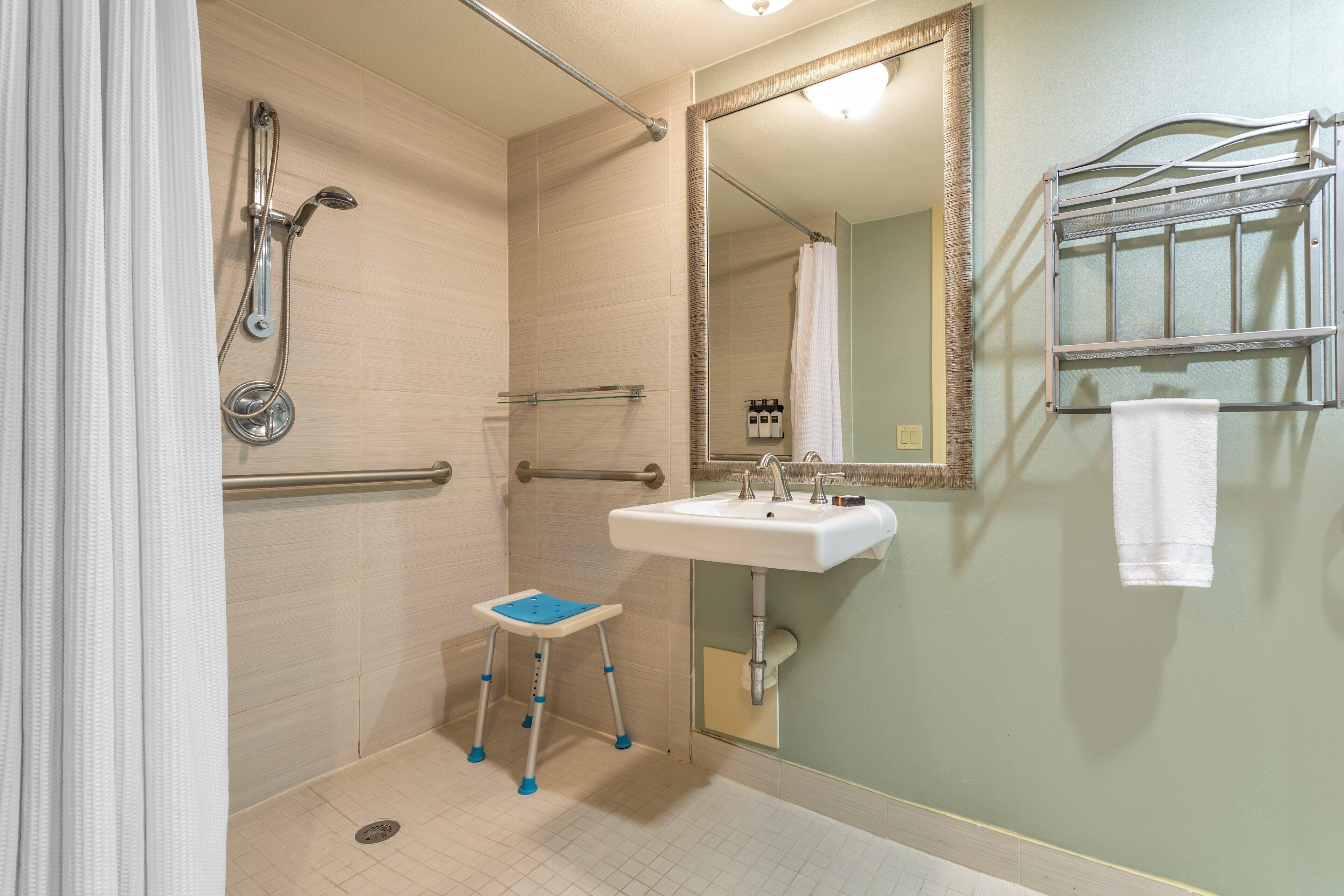 egyptian cotton sheets, premium bedding, down duvets, in-room safe