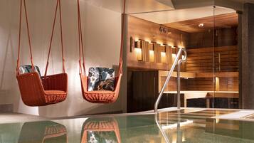 Indoor pool, sun loungers