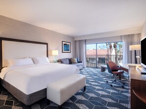 1 bedroom, premium bedding, desk, laptop workspace - Crowne Plaza Phoenix - Chandler Golf Resort by IHG (Chandler)