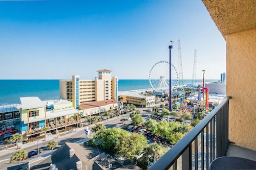Aqua Beach Inn