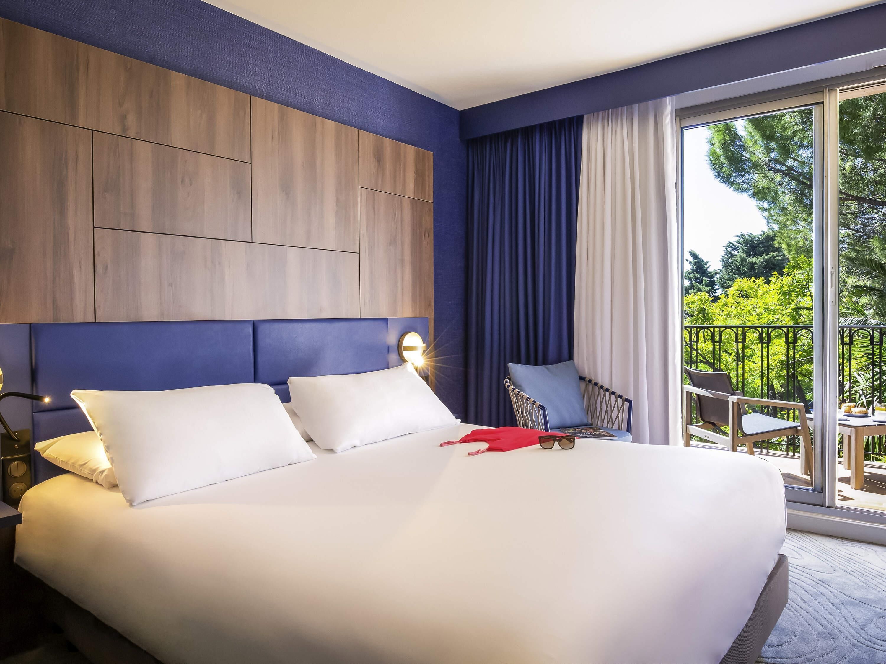 Privilege, Room, 1 Double Bed, Patio, Garden View | Premium bedding, in-room safe, individually decorated