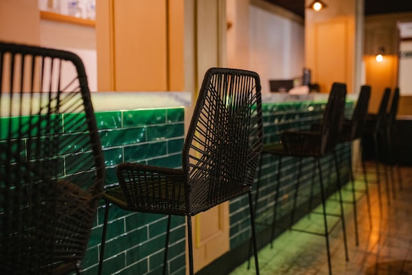 Breakfast, lunch, dinner served; Mexican cuisine, pool views 
