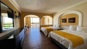 Family Suite | 1 bedroom, desk, laptop workspace, bed sheets