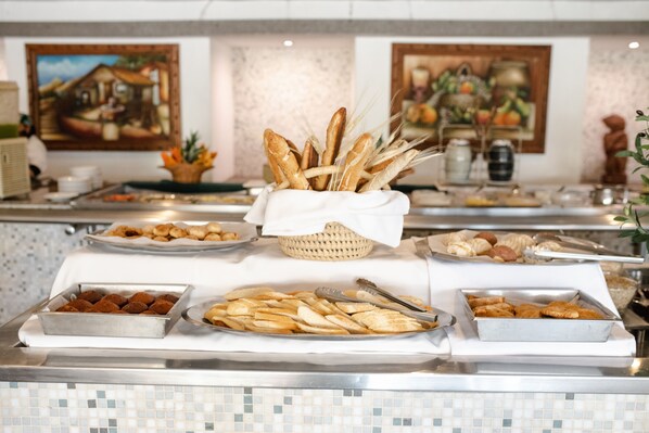 Breakfast, lunch, dinner served; Mexican cuisine, pool views