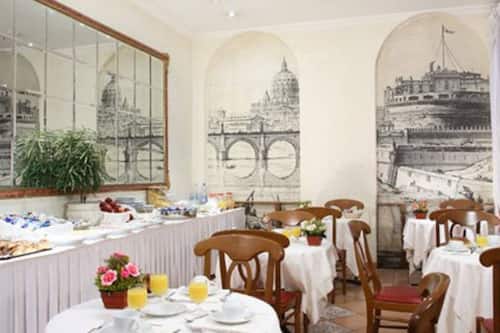 Desayuno bufé gratuito y diario