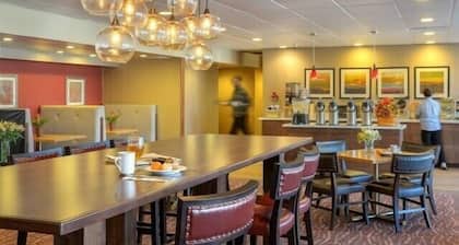 Ramada by Wyndham Salt Lake City North Temple