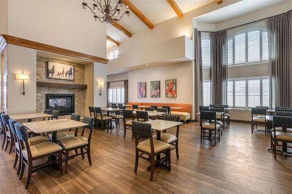 Free daily full breakfast