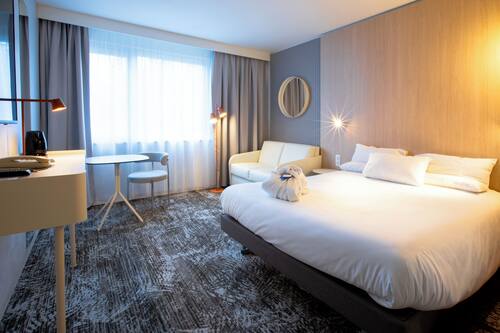 Executive-Zimmer, 1 Doppelbett | Hochwertige Bettwaren, Schreibtisch, Verdunkelungsvorhänge