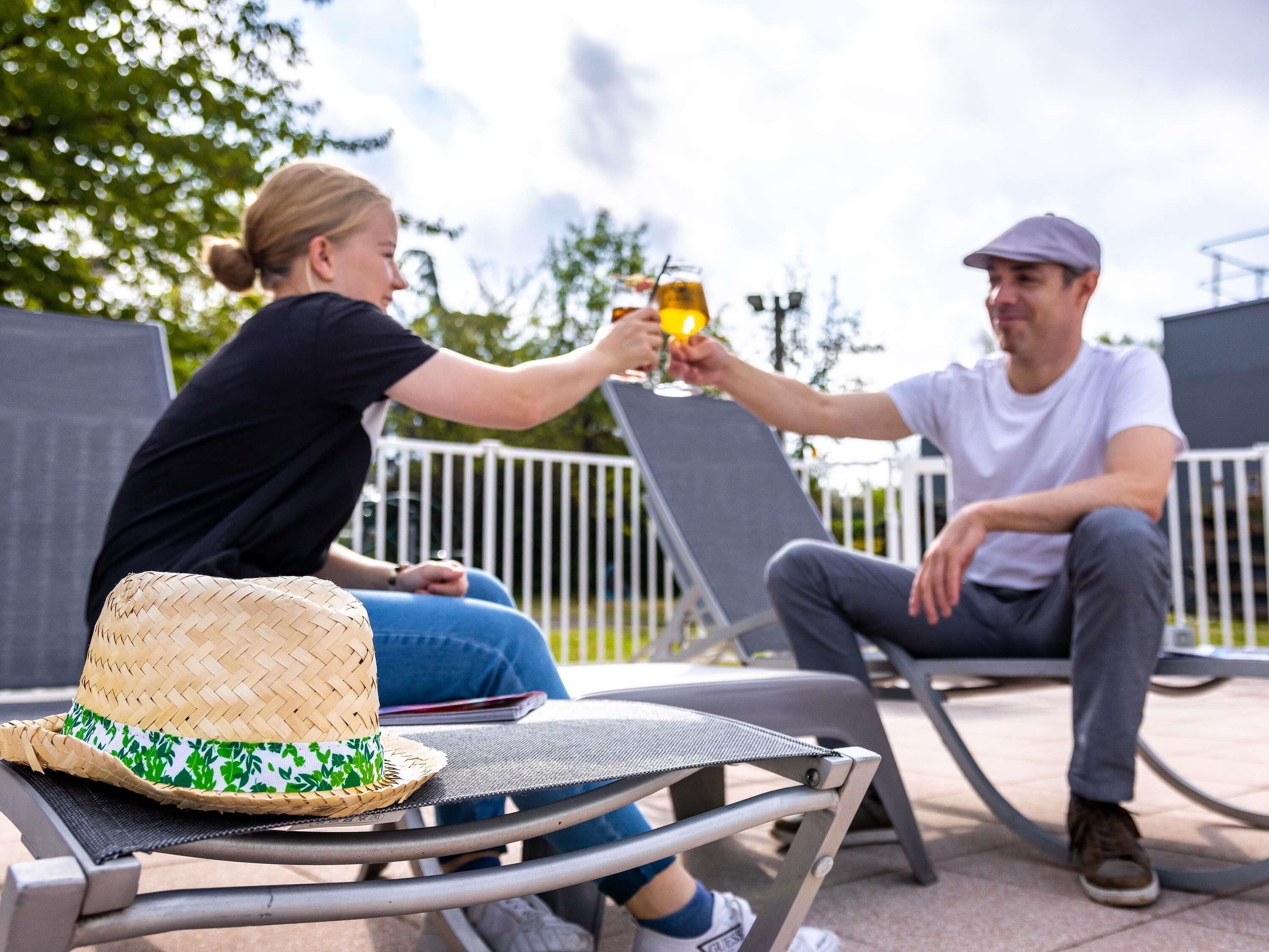 Seasonal outdoor pool, pool umbrellas, sun loungers