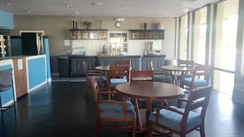 Free daily on-the-go breakfast