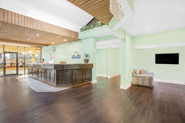 Lobby - Days Inn by Wyndham Attalla (Attalla)