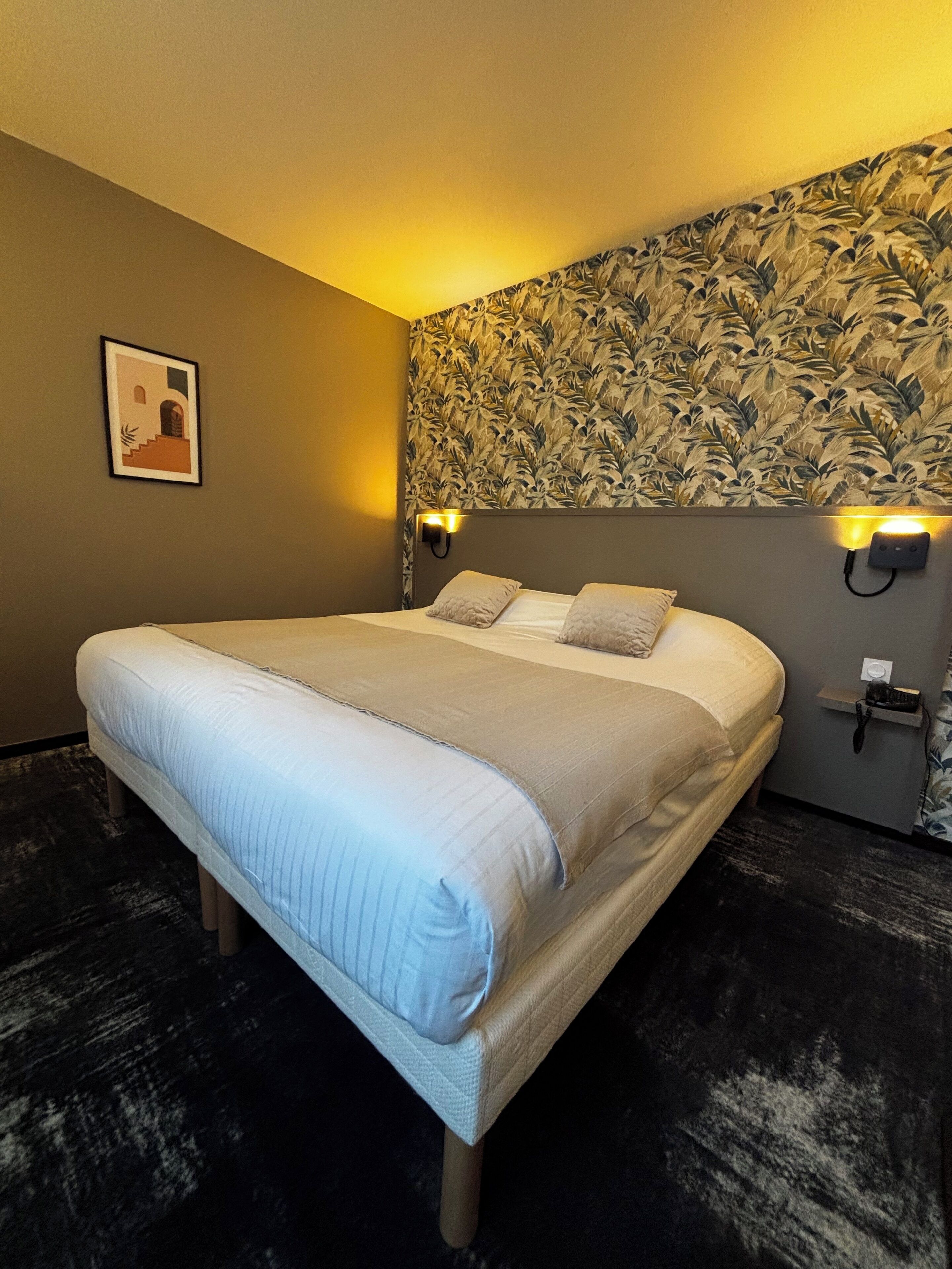 Superior-dobbeltværelse | Minibar, skrivebord, arbejdsområde til bærbare computere, lydisolering