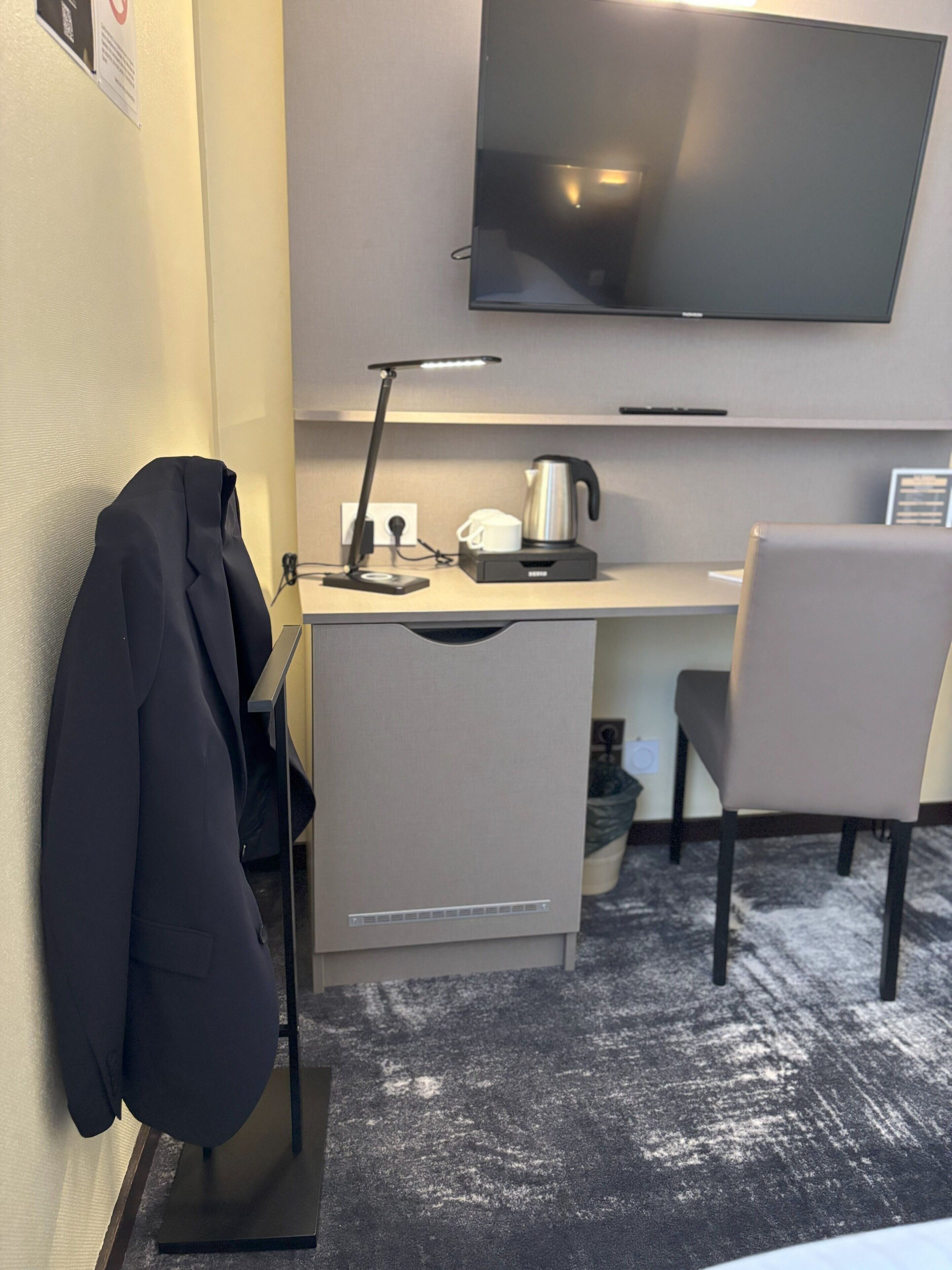 minibar, desk, laptop workspace, soundproofing