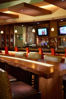 Bar (on property) at Sonesta Nashville Airport