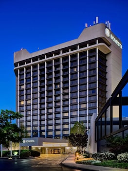 Hotel Exterior at Sonesta Nashville Airport
