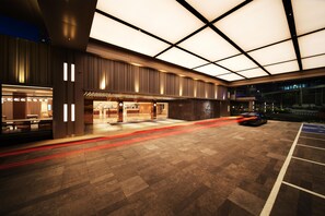 Exterior - Hilton Petaling Jaya (Petaling Jaya)