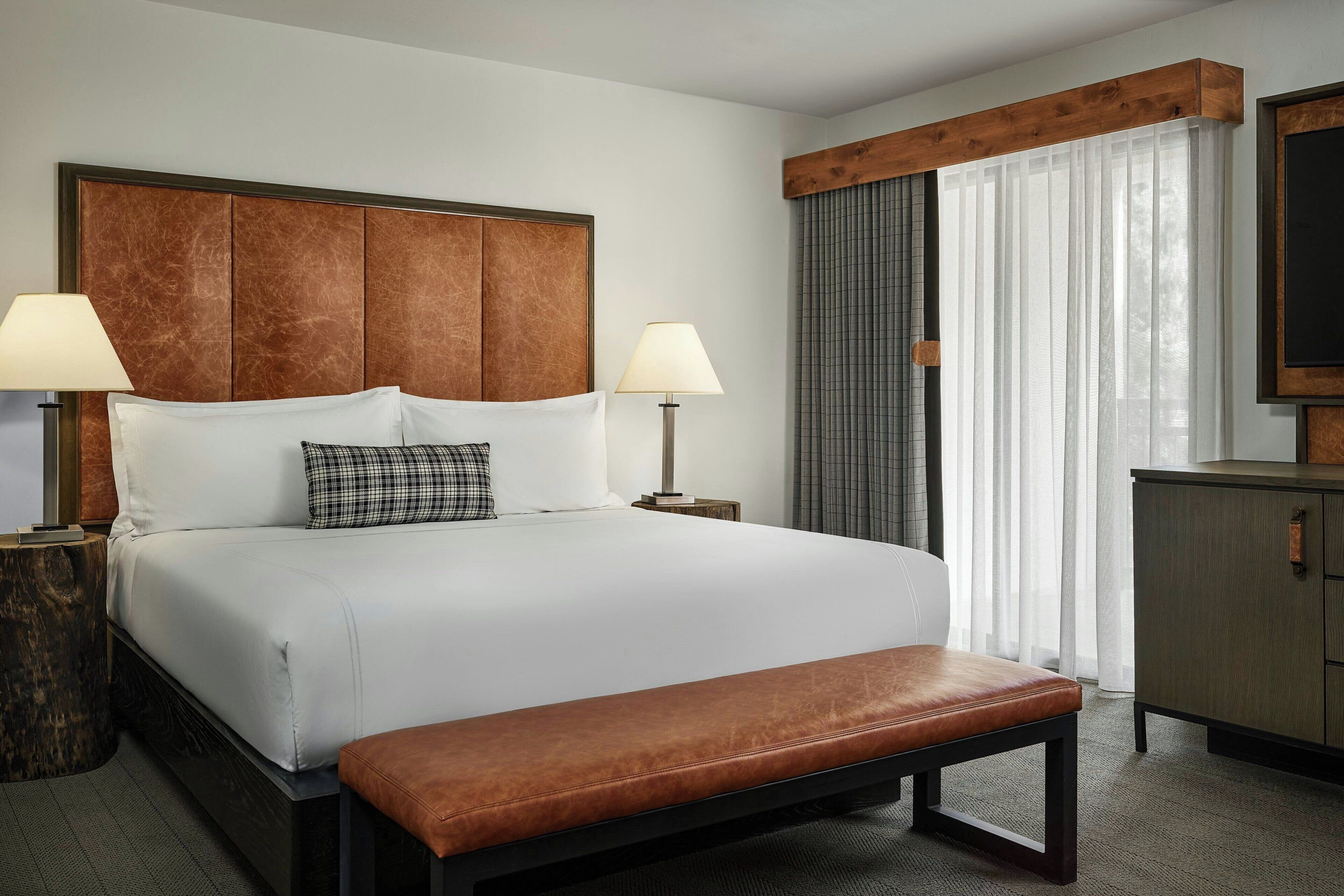 Caja de seguridad en la habitación y decoración personalizada 