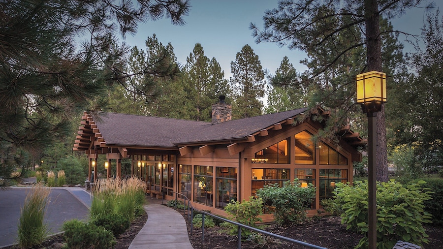 Seventh Mountain Resort