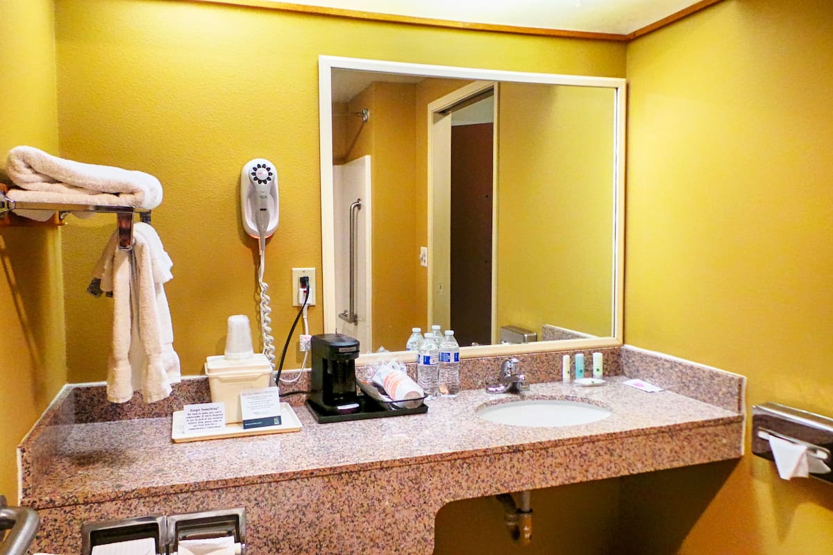 free toiletries, towels, soap, shampoo